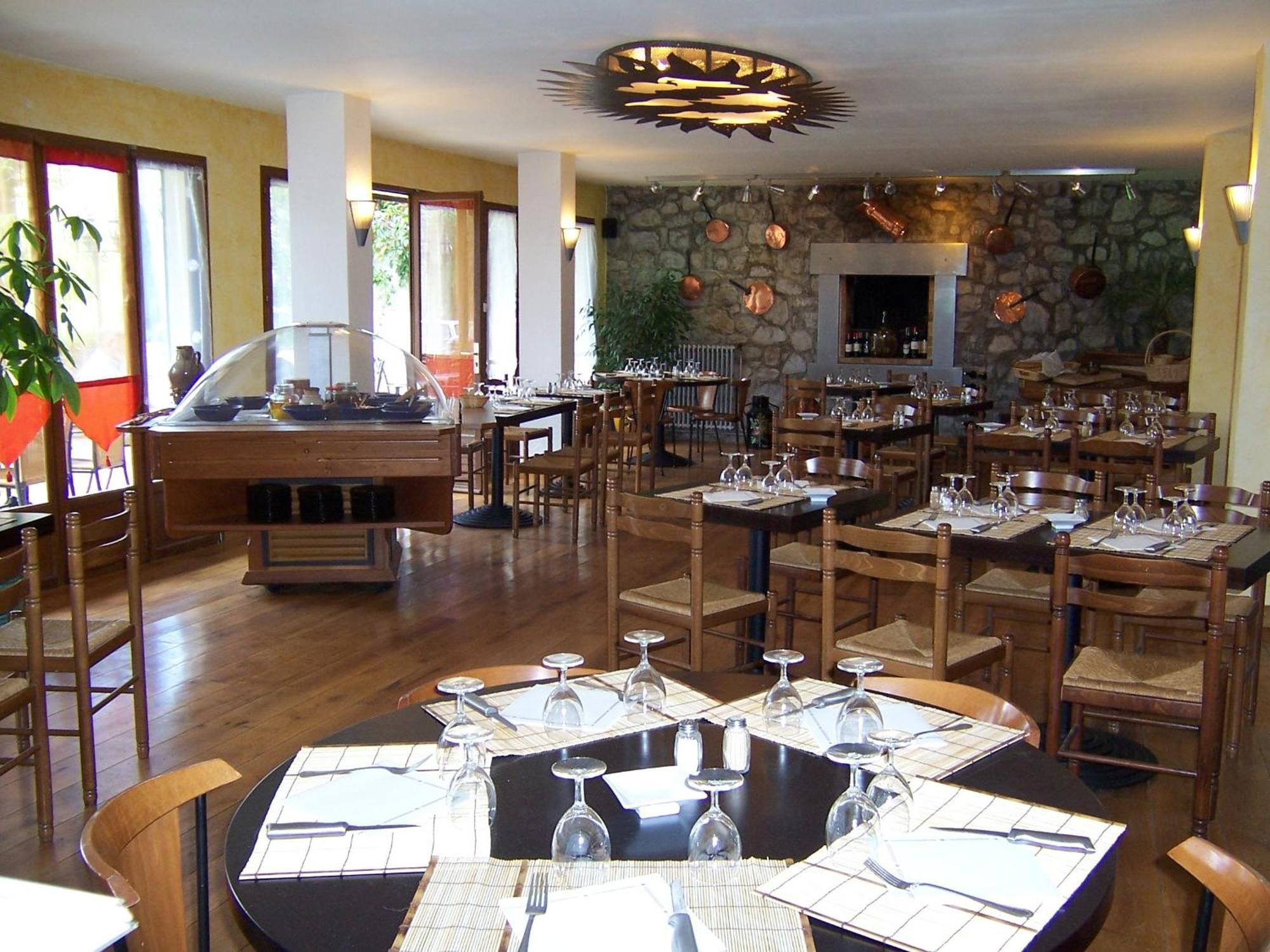 La Tour Du Loup Hotel La Bastide-de-Sérou Kültér fotó